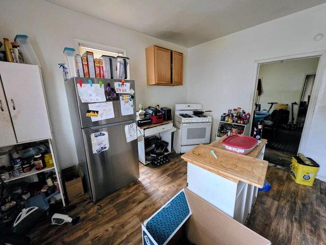 2618 N 17th STREET, Milwaukee, WI 53206