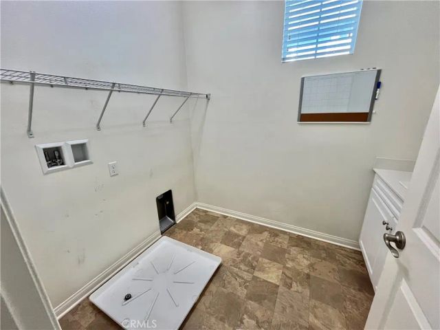 6042 Snapdragon, Eastvale, CA 92880