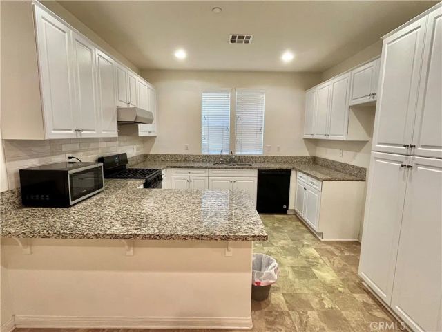6042 Snapdragon, Eastvale, CA 92880