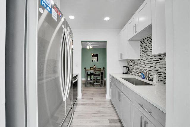 931 SE 9 17, Pompano Beach, FL 33060