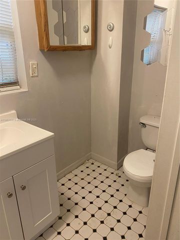 2600 NW 43rd Ave, Lauderhill, FL 33313