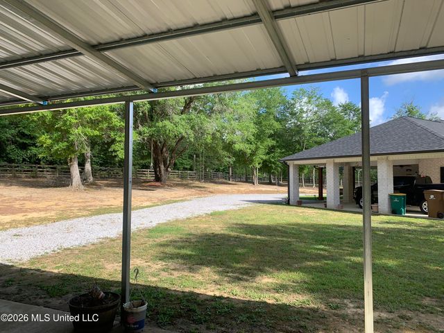 28385 16 Section Road, Pass Christian, MS 39571