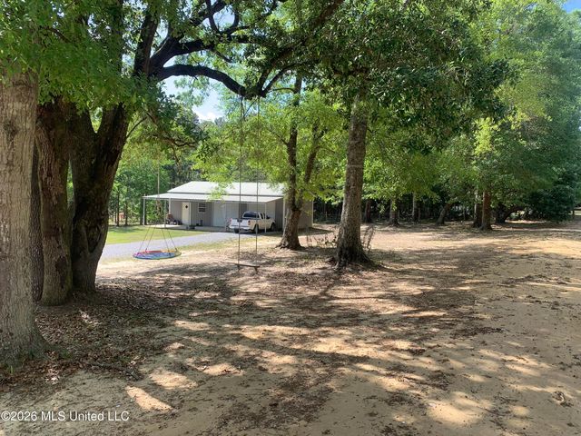 28385 16 Section Road, Pass Christian, MS 39571