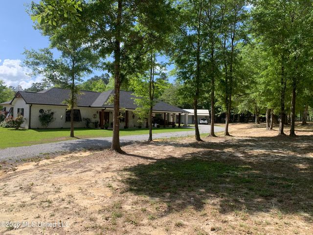 28385 16 Section Road, Pass Christian, MS 39571