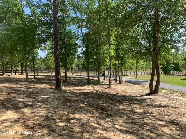28385 16 Section Road, Pass Christian, MS 39571