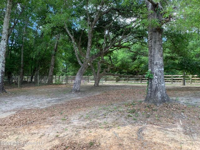 28385 16 Section Road, Pass Christian, MS 39571