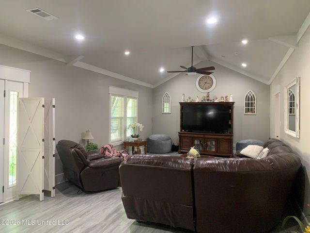 28385 16 Section Road, Pass Christian, MS 39571