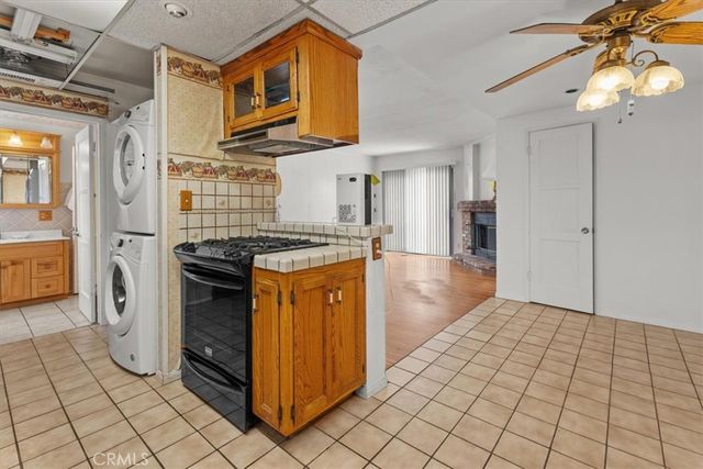 700 W Palm Avenue, El Segundo, CA 90245