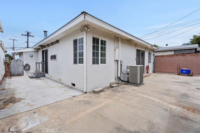 700 W Palm Avenue, El Segundo, CA 90245