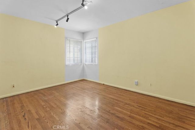 700 W Palm Avenue, El Segundo, CA 90245