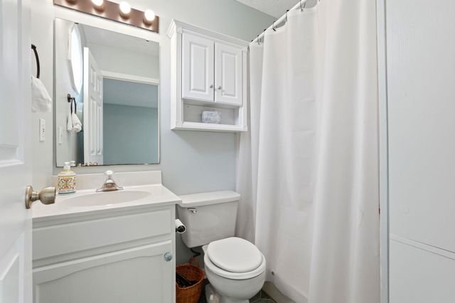 906 Tiffany Ln., North Myrtle Beach, SC 29582
