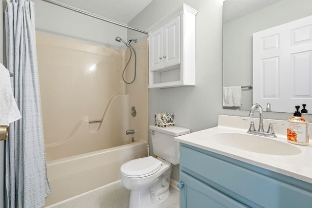 906 Tiffany Ln., North Myrtle Beach, SC 29582