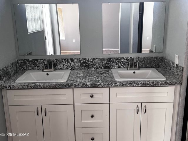 1177 W Wild Dune Lane, Oro Valley, AZ 85737