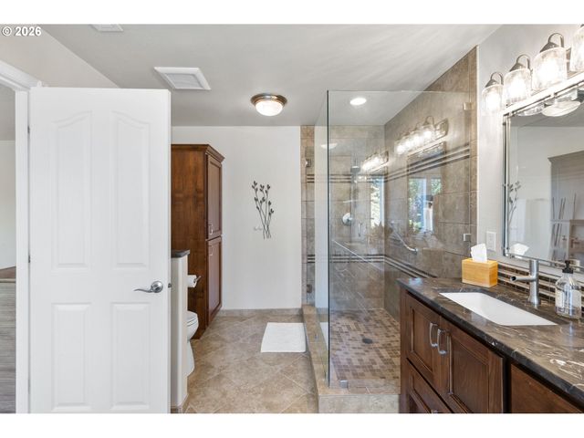 13709 Ne 47TH Ave, Vancouver, WA 98686