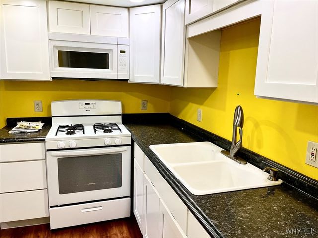 12156 Liberia Road, Marilla, NY 14052