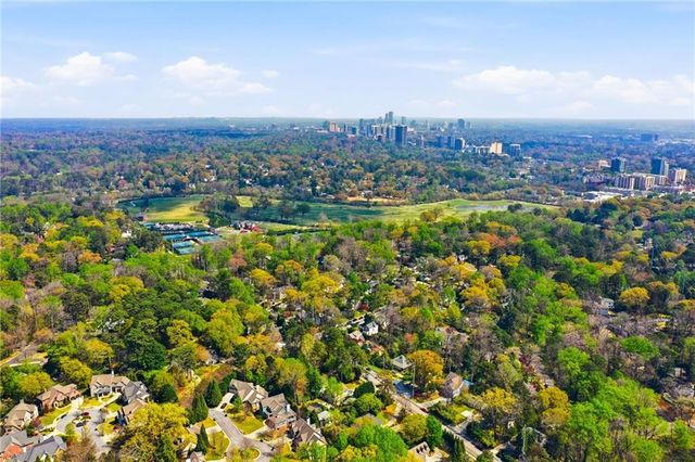 1943 Sunbury Place NW, Atlanta, GA 30318