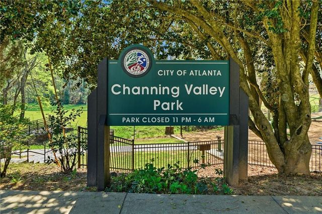 1943 Sunbury Place NW, Atlanta, GA 30318