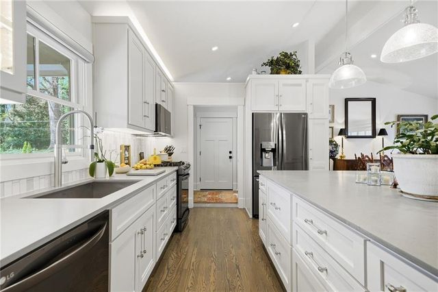 1943 Sunbury Place NW, Atlanta, GA 30318