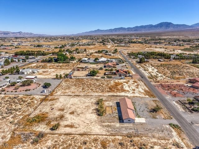 3950 South Rainbow Avenue, Pahrump, NV 89048