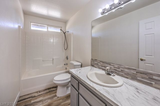 3950 South Rainbow Avenue, Pahrump, NV 89048