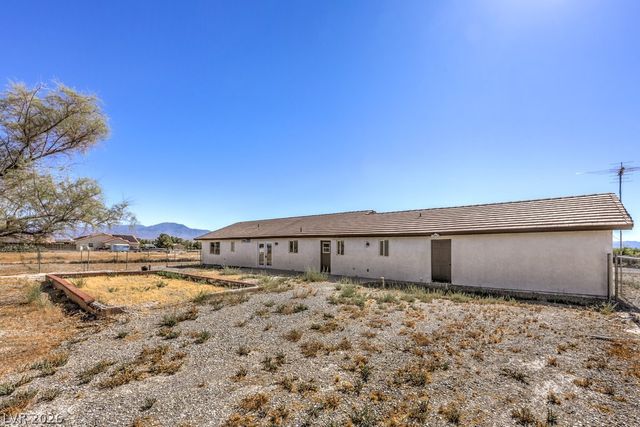 3950 South Rainbow Avenue, Pahrump, NV 89048