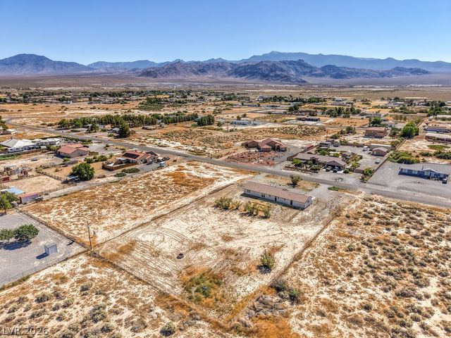 3950 South Rainbow Avenue, Pahrump, NV 89048