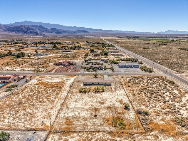3950 South Rainbow Avenue, Pahrump, NV 89048
