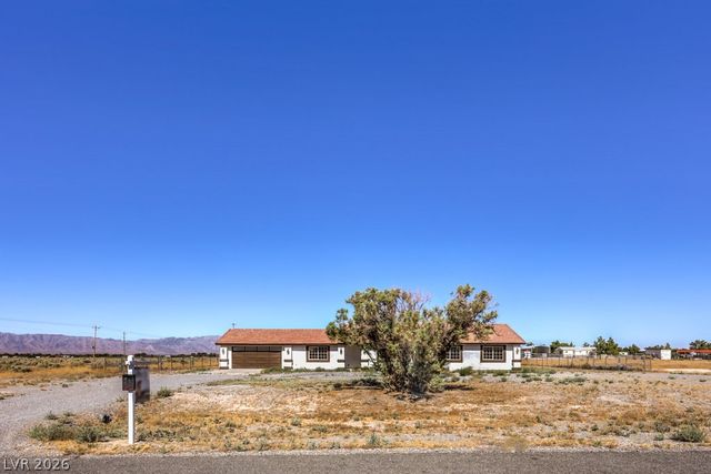 3950 South Rainbow Avenue, Pahrump, NV 89048