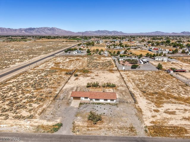 3950 South Rainbow Avenue, Pahrump, NV 89048