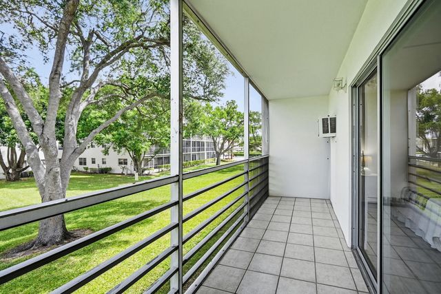 314 Brighton H, Boca Raton, FL 33434
