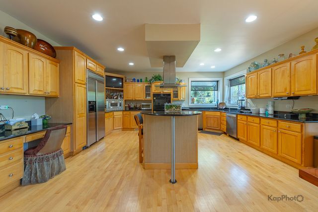 15120 Alpine Drive, Orland Park, IL 60467