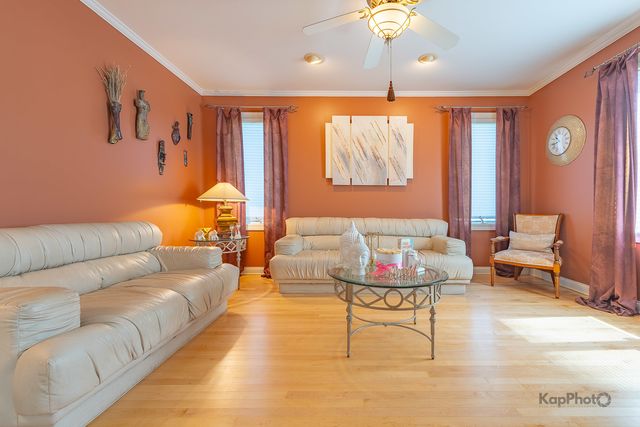 15120 Alpine Drive, Orland Park, IL 60467