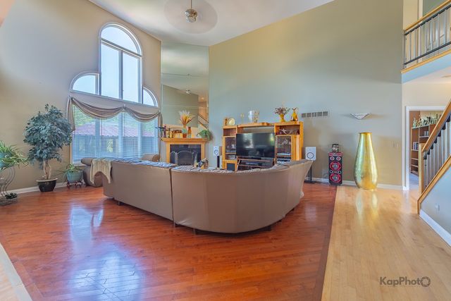 15120 Alpine Drive, Orland Park, IL 60467