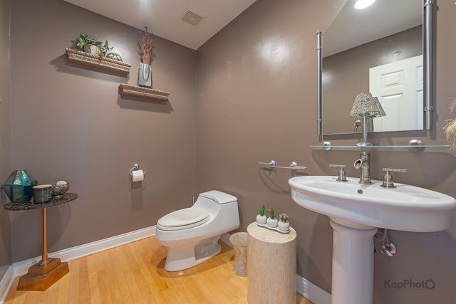 15120 Alpine Drive, Orland Park, IL 60467