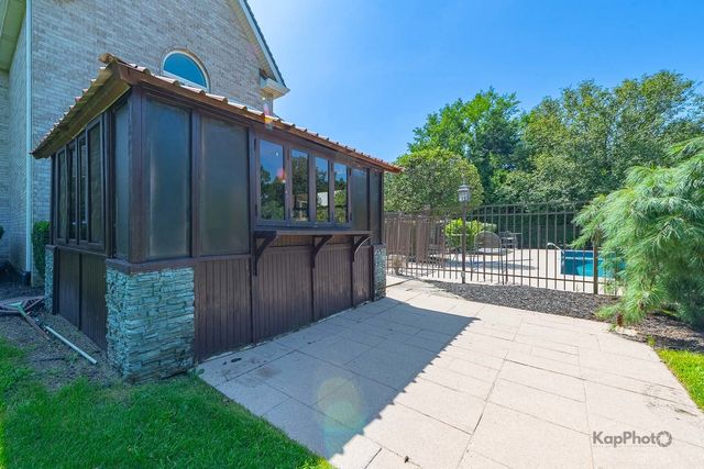 15120 Alpine Drive, Orland Park, IL 60467