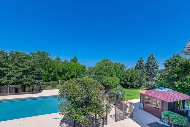 15120 Alpine Drive, Orland Park, IL 60467