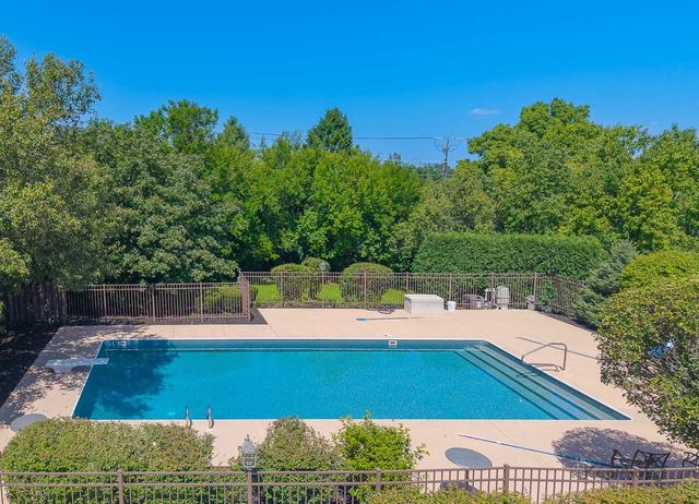 15120 Alpine Drive, Orland Park, IL 60467