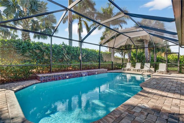 2306 Tangerine LN, Naples, FL 34120