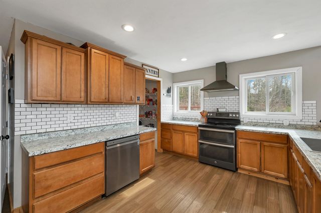 35 Susie Lane, Thornton, NH 03285
