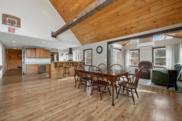 35 Susie Lane, Thornton, NH 03285