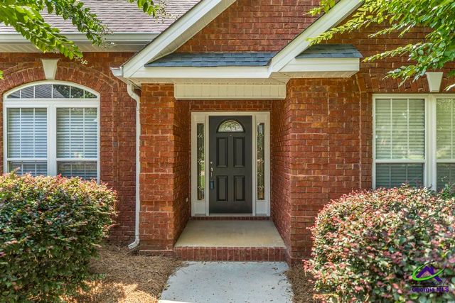 327 Audrey Way, Kathleen, GA 31047