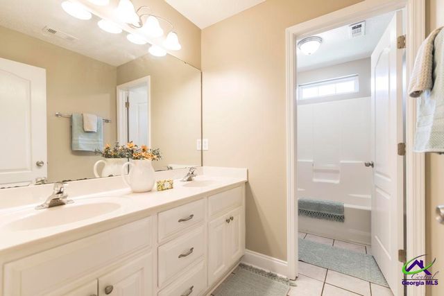 327 Audrey Way, Kathleen, GA 31047