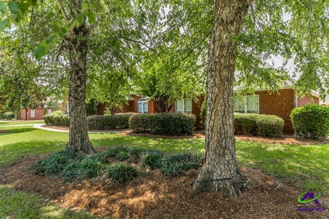 327 Audrey Way, Kathleen, GA 31047