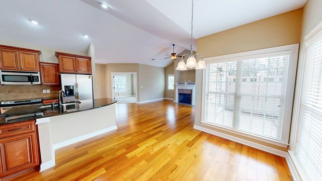 312-4 Hidden Creek Circle, Dothan, AL 36301