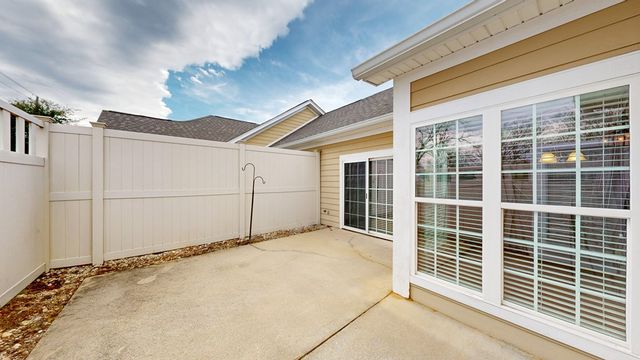 312-4 Hidden Creek Circle, Dothan, AL 36301