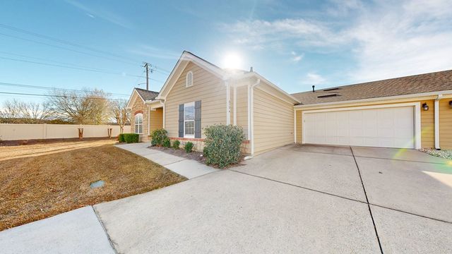 312-4 Hidden Creek Circle, Dothan, AL 36301