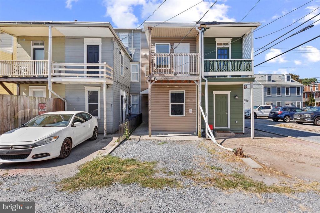 917 PENN ST, Harrisburg, PA 17102