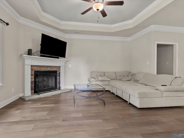 190 Summit Lakes Drive, Athens, AL 35613