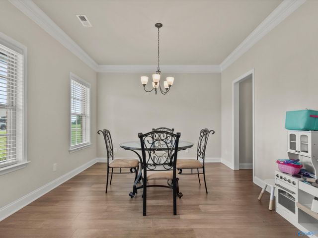 190 Summit Lakes Drive, Athens, AL 35613