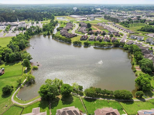 190 Summit Lakes Drive, Athens, AL 35613